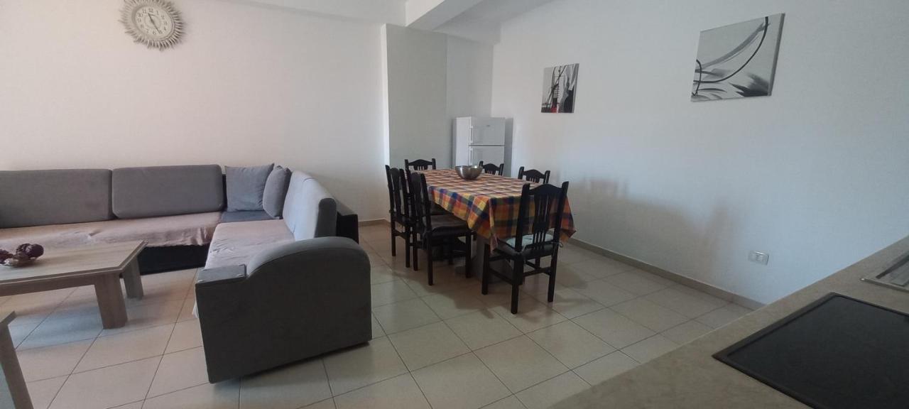Nm - Apartment 1 Durrës Extérieur photo
